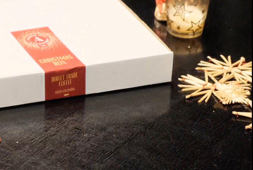 Espresso Christ­mas Cof­fee Box